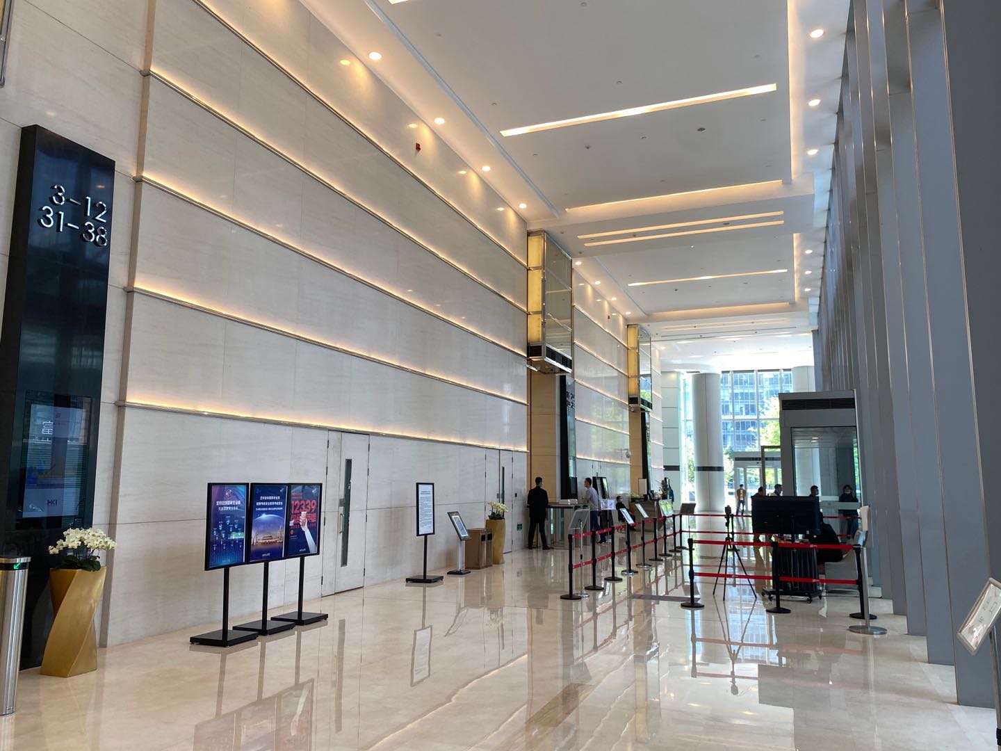 FFC大厦出租房源实拍图1